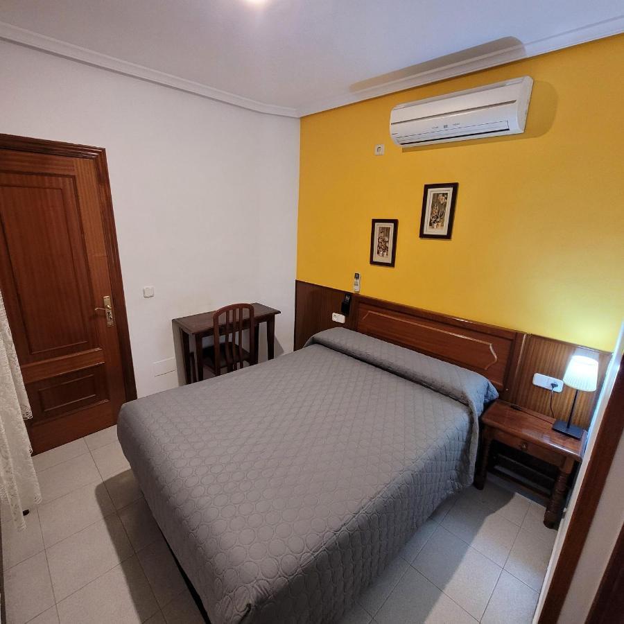 מדריד Hostal Pan America מראה חיצוני תמונה