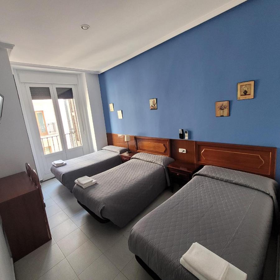 מדריד Hostal Pan America מראה חיצוני תמונה